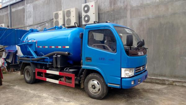 Tại sao hút hầm cầu định kỳ là cần thiết?